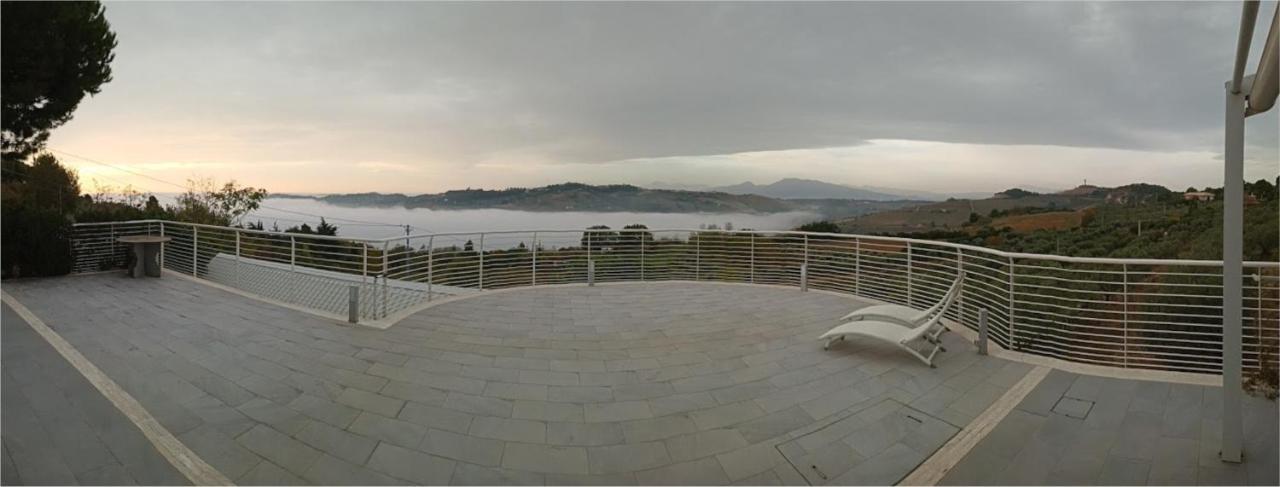 Domus Petrae - Ripatransone Bed & Breakfast Exterior photo